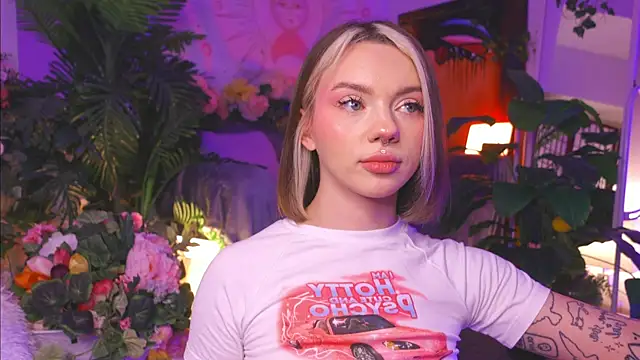 KristaBrooks online show from February 10, 2025, 4:58 pm