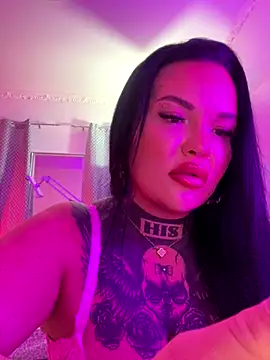  MelinaCurves  online show from October 11, 2025, 9:02 pm