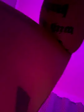  MelinaCurves  online show from October 19, 2025, 8:42 pm