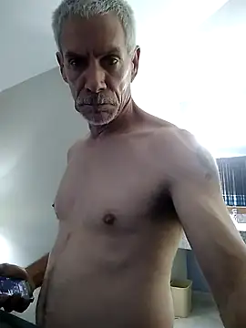 Snapshot of Biknight chatting on December 14, 2024, 10:18 pm Biknight online show from December 14, 2024, 10:18 pm