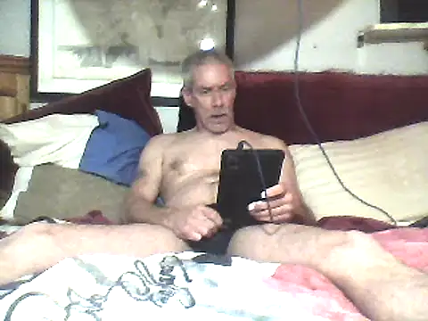 Snapshot of Biknight chatting on March 9, 2025, 7:59 pm Biknight online show from March 9, 2025, 7:59 pm