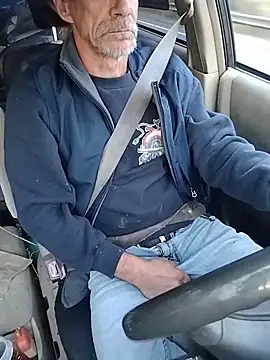 Snapshot of Biknight chatting on November 10, 2025, 10:09 pm Biknight online show from November 10, 2025, 10:09 pm