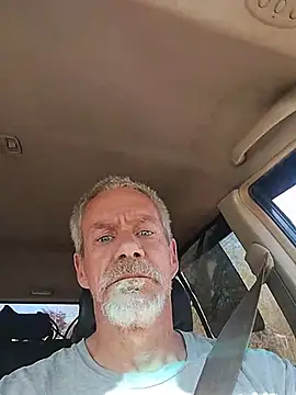 Biknight online show from April 3, 2026, 1:09 pm