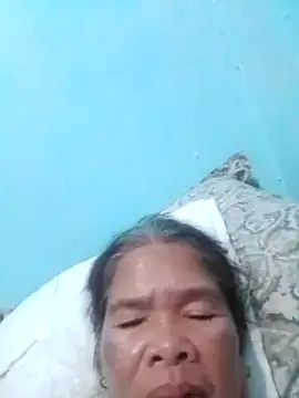 sexylizzy4u online show from February 17, 2026, 2:35 pm