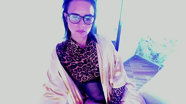 BrianaGarner online show from December 27, 2024, 6:03 am