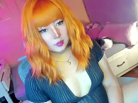 HOTnWILDalice online show from December 16, 2025, 11:43 pm