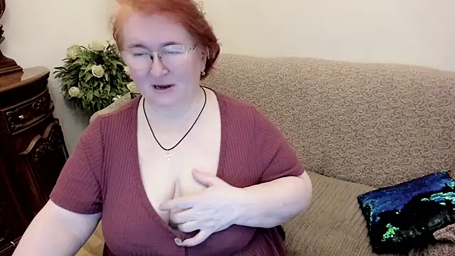 leiamillersonn online show from February 18, 2026, 6:48 pm