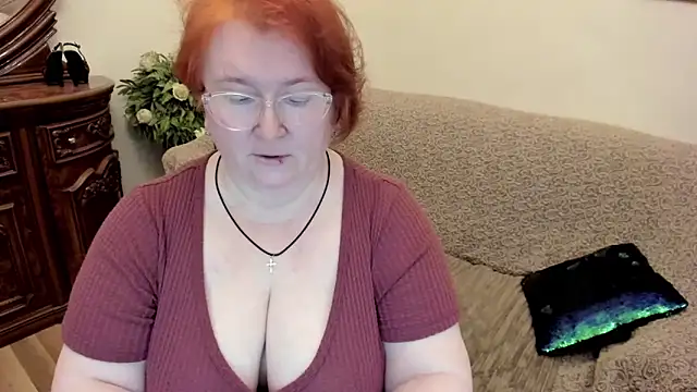 Snapshot of leiamillersonn chatting on May 13, 2026, 5:54 pm leiamillersonn online show from May 13, 2026, 5:54 pm