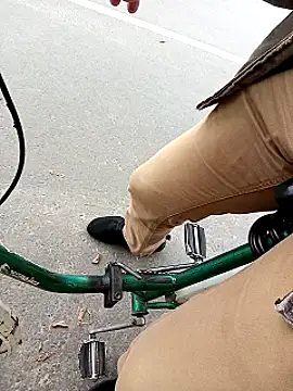 Pokaz2020 online show from October 3, 2025, 8:33 am