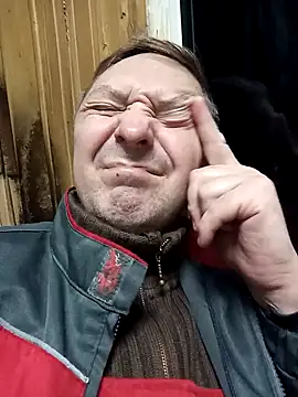 Pokaz2020 online show from November 17, 2025, 1:00 am