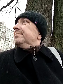 Pokaz2020 online show from December 3, 2025, 11:30 am