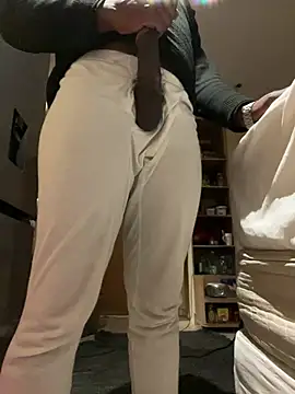 ZeusBlackDick online show from July 16, 2026, 5:52 pm
