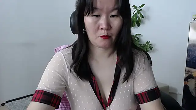 Akira xx online show from October 9, 2025, 2:31 am