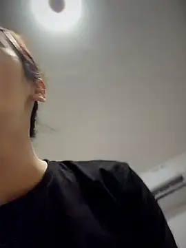 Jakolera2020 online show from November 21, 2025, 8:35 am