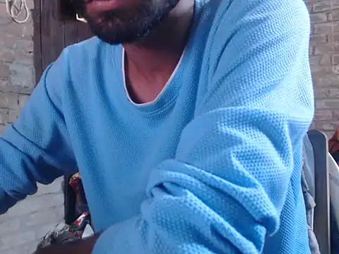 Snapshot of ThethunderPo chatting on October 8, 2025, 7:06 am ThethunderPo online show from October 8, 2025, 7:06 am