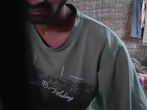 Snapshot of ThethunderPo chatting on November 9, 2025, 2:54 am ThethunderPo online show from November 9, 2025, 2:54 am