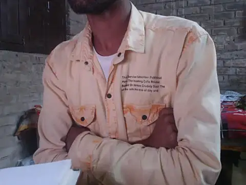 Snapshot of ThethunderPo chatting on November 14, 2025, 2:21 am ThethunderPo online show from November 14, 2025, 2:21 am