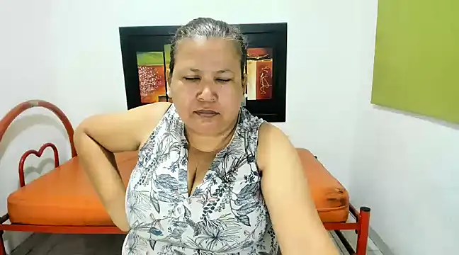 Snapshot of beckyummys chatting on February 20, 2025, 11:42 am beckyummys online show from February 20, 2025, 11:42 am