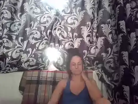 LindaStarS online show from March 4, 2025, 1:49 pm