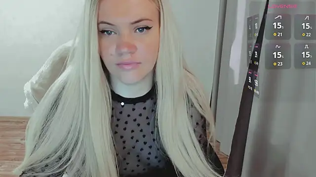 AllAboutLoveXx online show from April 8, 2026, 6:13 am