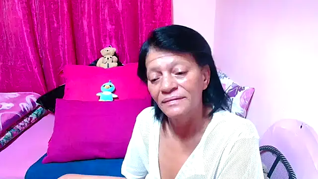 SLUTTYROXY online show from December 3, 2025, 6:21 am