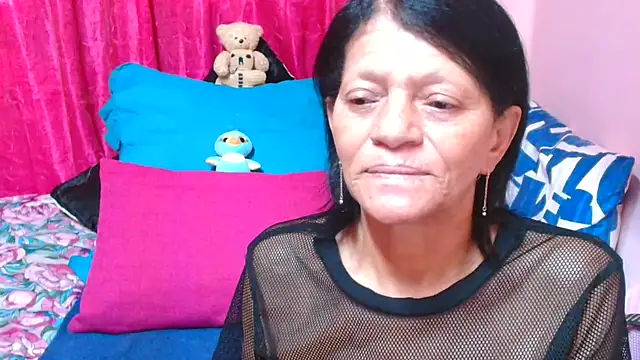 SLUTTYROXY online show from February 1, 2026, 7:18 am