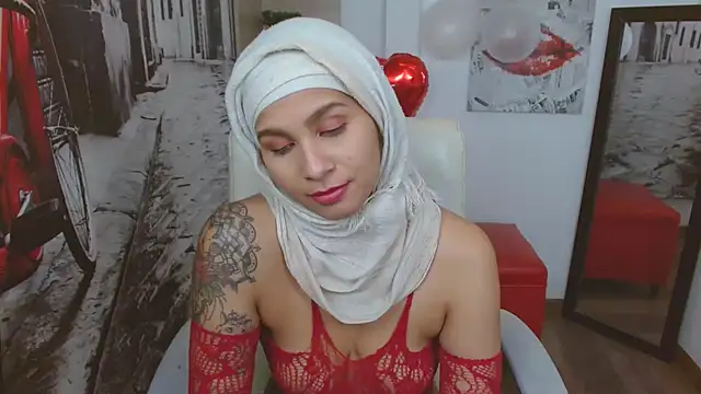 Snapshot of Shay__lee chatting on February 26, 2025, 2:15 am Shay lee online show from February 26, 2025, 2:15 am