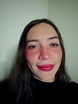 Snapshot of loveuu-bae chatting on January 16, 2026, 11:09 pm loveuu-bae online show from January 16, 2026, 11:09 pm