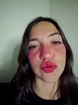 Snapshot of loveuu-bae chatting on January 18, 2026, 1:42 am loveuu-bae online show from January 18, 2026, 1:42 am