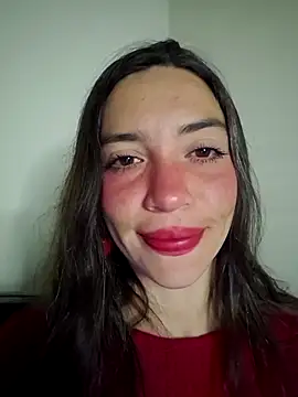 Snapshot of loveuu-bae chatting on February 4, 2026, 1:33 am loveuu-bae online show from February 4, 2026, 1:33 am