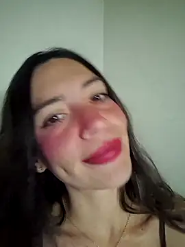 Snapshot of loveuu-bae chatting on February 17, 2026, 1:13 am loveuu-bae online show from February 17, 2026, 1:13 am