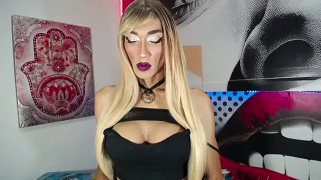 karlaveckyts online show from January 15, 2025, 7:55 pm