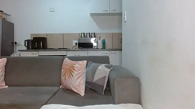 Snapshot of SoftRosee chatting on February 20, 2026, 8:20 pm SoftRosee online show from February 20, 2026, 8:20 pm