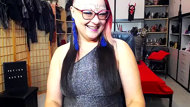 LindaDaemonX online show from September 14, 2025, 6:56 am