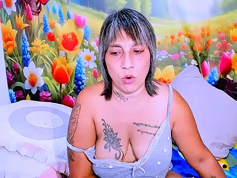 Snapshot of indianroxy chatting on February 14, 2026, 8:00 am indianroxy online show from February 14, 2026, 8:00 am