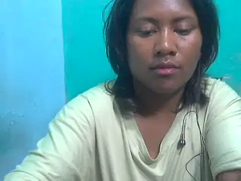 cutybigass online show from November 1, 2025, 6:32 pm