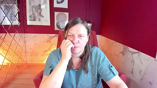KellyPerfection online show from May 28, 2026, 12:24 pm