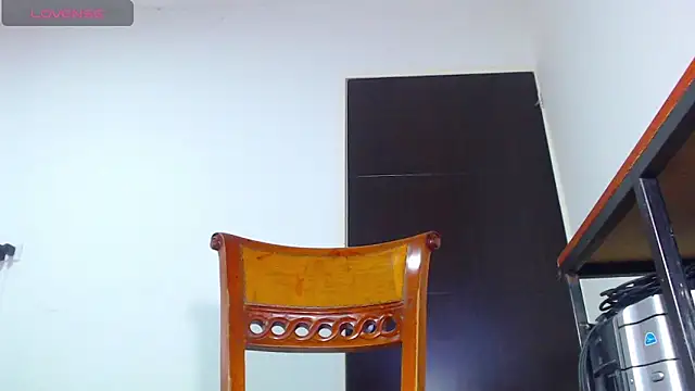 ashelymalefica online show from May 22, 2026, 7:52 pm
