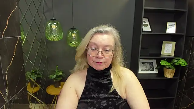 Snapshot of NataliMellow chatting on December 14, 2024, 1:16 pm NataliMellow online show from December 14, 2024, 1:16 pm