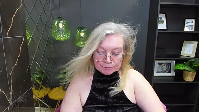Snapshot of NataliMellow chatting on December 22, 2024, 7:31 pm NataliMellow online show from December 22, 2024, 7:31 pm