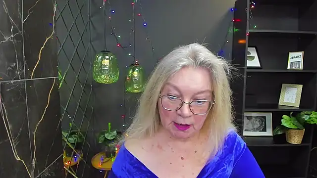 Snapshot of NataliMellow chatting on December 30, 2024, 1:14 pm NataliMellow online show from December 30, 2024, 1:14 pm