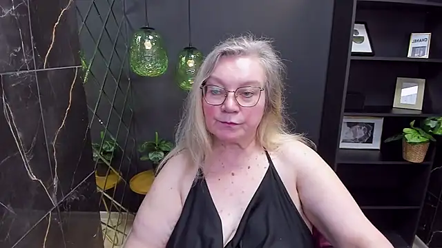 Snapshot of NataliMellow chatting on January 21, 2025, 4:37 pm NataliMellow online show from January 21, 2025, 4:37 pm