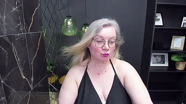 Snapshot of NataliMellow chatting on February 22, 2025, 7:25 pm NataliMellow online show from February 22, 2025, 7:25 pm