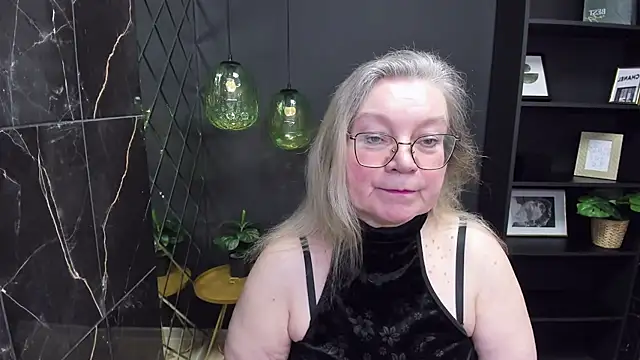 Snapshot of NataliMellow chatting on February 23, 2025, 1:10 pm NataliMellow online show from February 23, 2025, 1:10 pm
