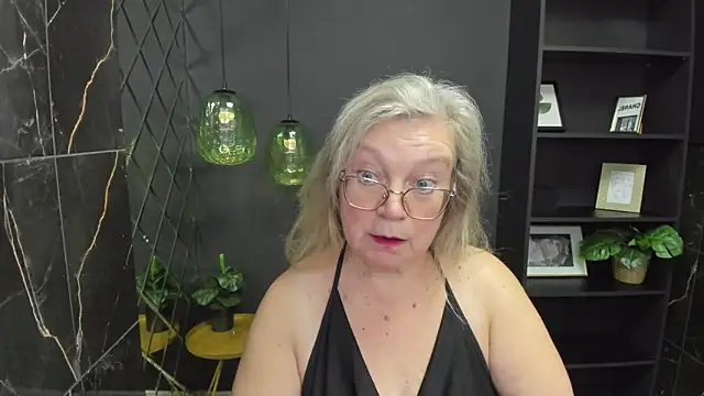Snapshot of NataliMellow chatting on October 3, 2025, 1:08 pm NataliMellow online show from October 3, 2025, 1:08 pm