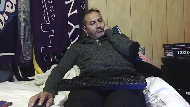 dantehot2020 online show from February 6, 2026, 1:21 am