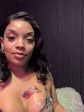 Rakiyahcharms online show from November 7, 2025, 1:38 am