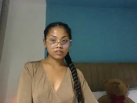 naya86 online show from May 20, 2026, 2:45 pm