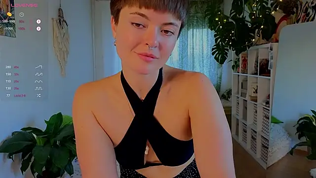 Snapshot of lana_sky chatting on September 30, 2025, 2:33 pm lana sky online show from September 30, 2025, 2:33 pm