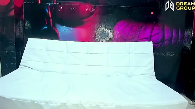 AmazingPartys online show from February 6, 2026, 7:50 pm